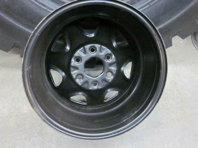 17 inches steel rim with TPM in Tires & Rims in Ottawa / Gatineau Area - Image 2