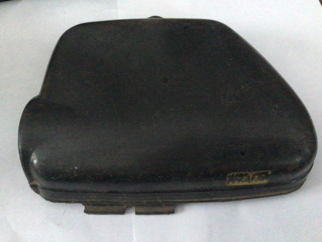 1974 1975 Honda Motosport SL250 XL250 Airbox Side Cover in Motorcycle Parts & Accessories in Ontario - Image 4
