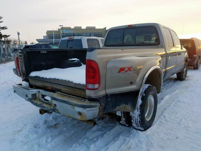 2004 Ford F350 Super Duty Crew Cab 4WD DRW 6.0L For Parts Outing in Auto Body Parts in Saskatchewan - Image 4