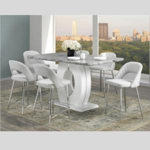 Pub Height Dining Set on Special Offer !! in Dining Tables & Sets in City of Toronto