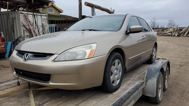 Parting out WRECKING: 2005 Honda Accord in Other Parts & Accessories - Image 2