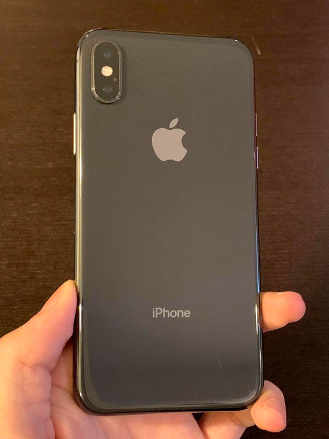 iPhone XS 256 GB Unlocked -- Let our customer service amaze you in Cell Phones in Québec City - Image 4