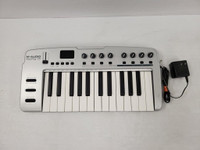 (51933-2) M-Audio Keyrig25 Keyboard