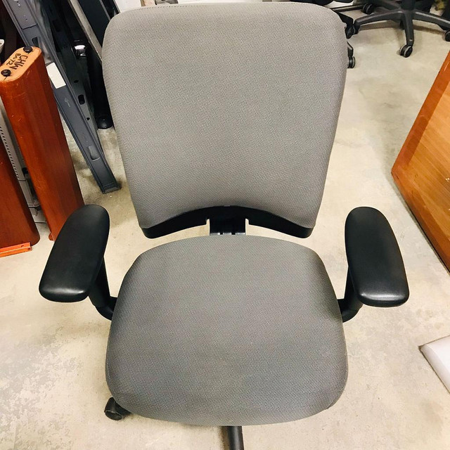 Haworth Look Chair in Excellent Condition-Call us now! in Chairs & Recliners in Toronto (GTA)