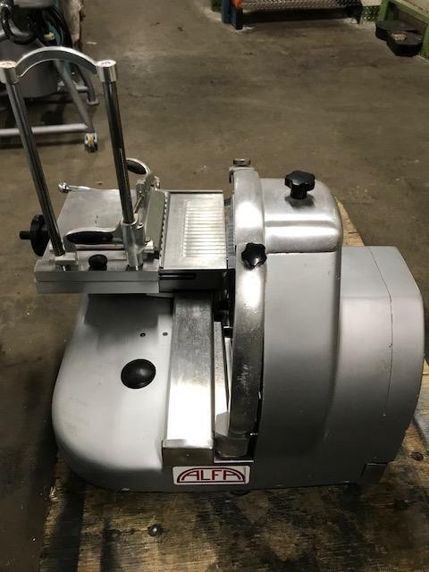 slicer  ALFA model # 2000, in Excellent Condition in Other Business & Industrial in City of Toronto - Image 4