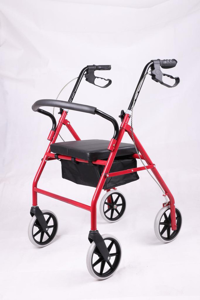 NEW HEAVY DUTY EXTRA WIDE ROLLING WALKER &amp; PADDED SEAT 419RWP in Other in Alberta - Image 2