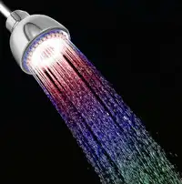 HYPE GLOW® COLOUR-CHANGING LED SHOWER HEAD -- NO BATTERIES NEEDED!