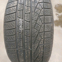 4 pneus dhiver neufs P265/40R18 101V Pirelli W240 Sottozero Series II
