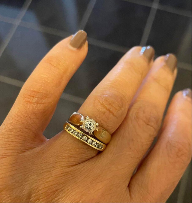 .5 Ct Center Stone Natural Diamonds in 18K Yellow gold Bridal Set (Engagement ring + wedding band)  Size 5 in Jewellery & Watches in Markham / York Region - Image 3
