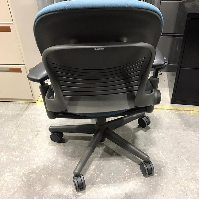 Steelcase Leap V1 Chair-Excellent Condition-Call us now! in Chairs & Recliners in Toronto (GTA) - Image 4