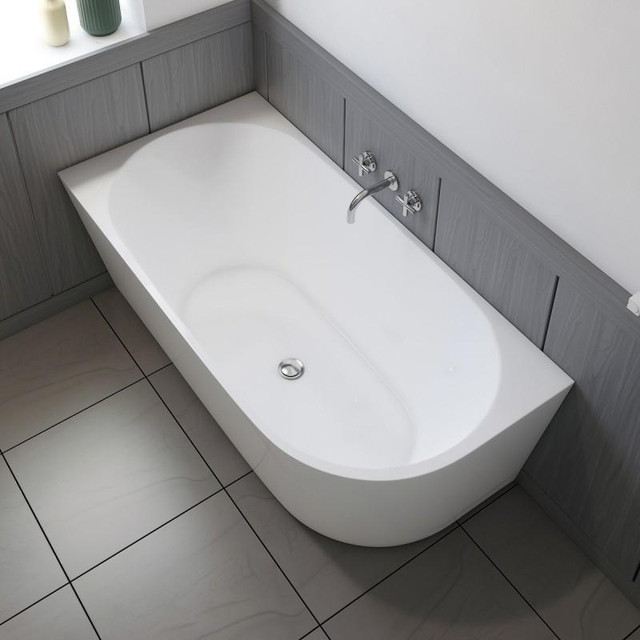 59 Inch Freestanding Acrylic Corner Tub - Chrome drain and overflow included ( cUPC Certified ) ( Left or Right )  BSQ in Plumbing, Sinks, Toilets & Showers