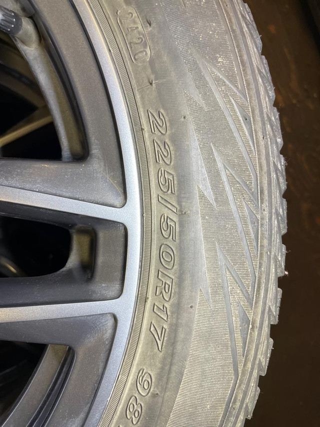 225/50/17 winter NEXEN WINDGUARD tires on alloy AUDI wheels dans Pneus et jantes  à London - Image 4