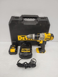 (18337-1) Dewalt DCD985 Hammer Drill
