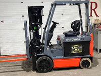 2018 Toyota 8FBCHU25 Counterbalance 48V Electric Forklift 5,000 Lbs Capacity 4-Stage Mast With Sideshift