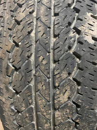 4 pneus d'été LT265/70R17 112/109Q Bridgestone Dueler A/T RH-S 35.5% d'usure, mesure 9-9-9-9/32