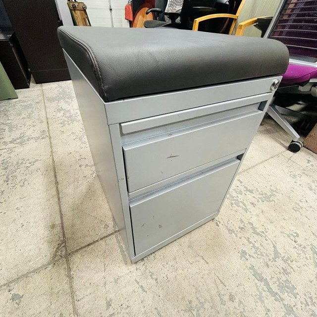 Global 2 Drawer Mobile Pedestal-Good Condition-Call us! in Bookcases & Shelving Units in Toronto (GTA)