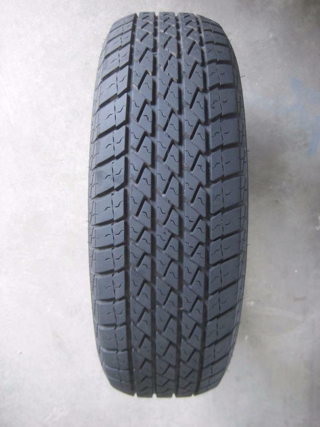 205/70R15, HALLMARK, used all season tire in Tires & Rims in Ottawa / Gatineau Area
