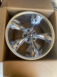 FOUR NEW 18 INCH RIDDLER 695 POLISHED CHROME -- 5X120.65