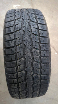 4 pneus dhiver P225/45R18 95V Toyo Observe GSi-6 HP 38.5% dusure, mesure 9-6-7-6/32