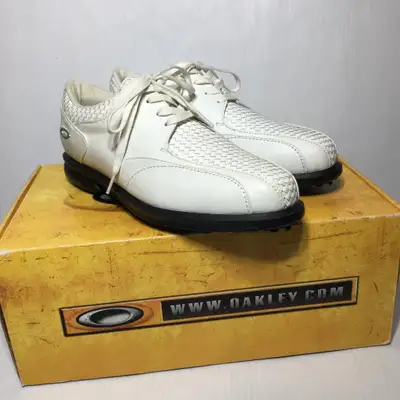 Oakley Womens Golf Shoes - Size 9.5 - Pre-owned - HXK6T8