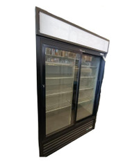 True GDM-41-HC-LD Refrigerator - RENT TO OWN $54 per week