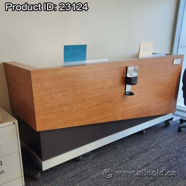 Office Desks in All Shapes, Sizes, and Finishes. Large Quantity and Variety. in Desks in Alberta - Image 3