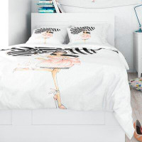Made in Canada - East Urban Home Designart Girl with Baloons Duvet Cover Set