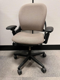 Steelcase Leap V1  Brown