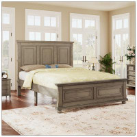 Alcott Hill Traditional Town and Country Style Pinewood Vintage Queen Bed