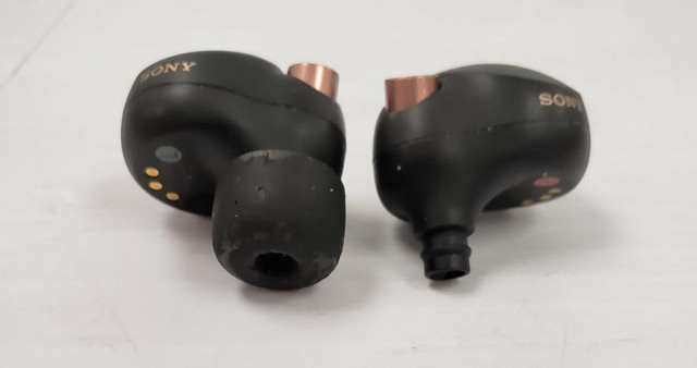(47476-8) Sony YY2948 Wireless Earbuds in Headphones in Alberta - Image 3