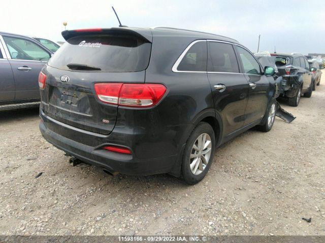 For Parts: Kia Sorento 2017 L 2.4 4wd Engine Transmission Door & More in Auto Body Parts - Image 3