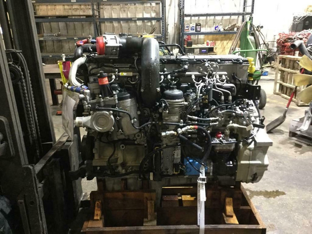 Detroit DD13  With only 56,000km With Warranty in Engine & Engine Parts
