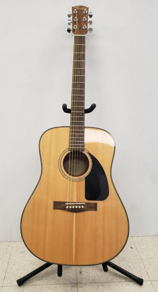 (50666-1) Acoustic DG8S PACK NAT Fender Guitar in Guitars in Alberta
