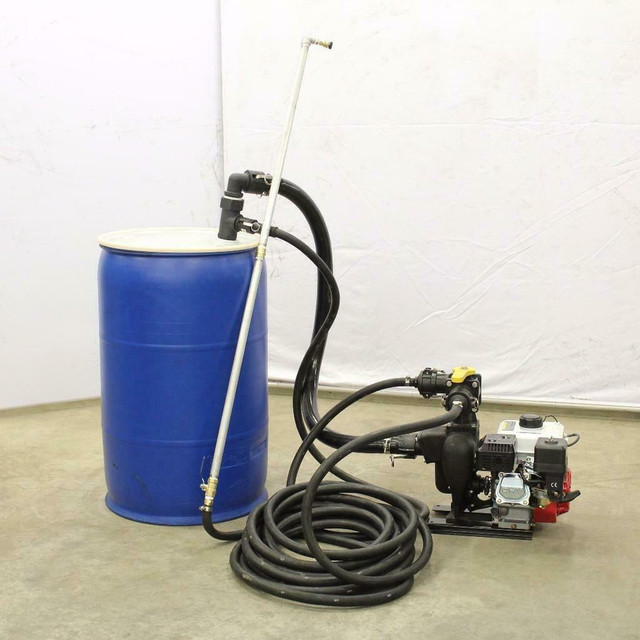 New Asphalt Driveway Sealing Unit Spray Direct from 55 Gallon Drum Barrel Sealcoating Sprayer Parking Lot Maintenance in Other Business & Industrial in Ontario