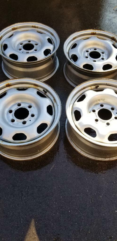 FORD F150  FACTORY OEM   17   INCH   STEEL    WHEEL SET OF FOUR       WITH   SENSORS in Tires & Rims in Ontario