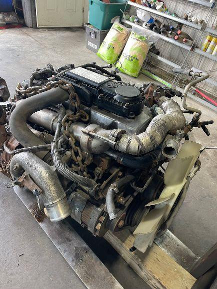 Hino J05E-TP Engine for a 2014 Hino 195 in Engine & Engine Parts - Image 2
