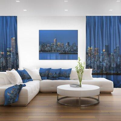 Made in Canada - East Urban Home 'Vancouver Downtown in Evening' Photographic Print on Wrapped Canvas in Arts & Collectibles