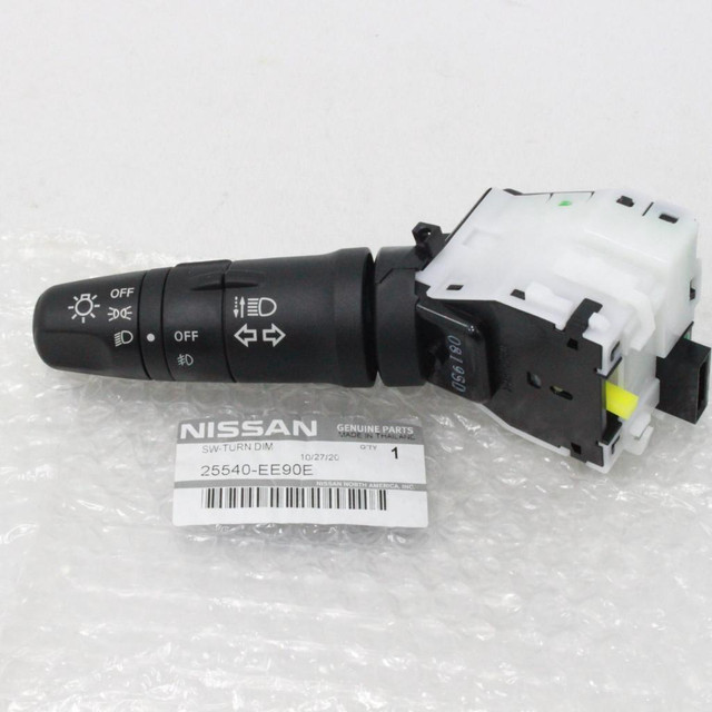 Nissan Versa Rogue Titan Infiniti G35 Headlight Turn Signal Switch in Other Parts & Accessories