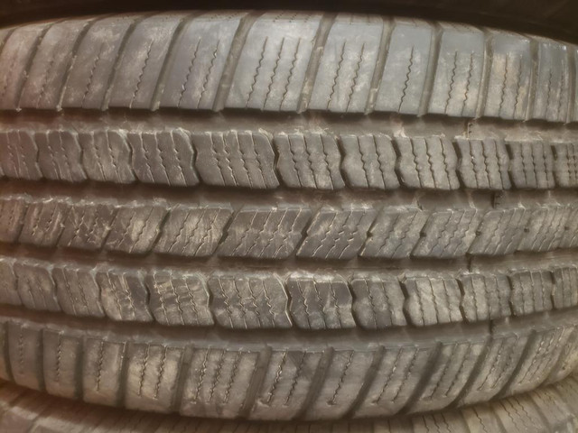 (D116) 4 Pneus Ete - 4 Summer Tires 265-65-18 Michelin 5-6/32 in Tires & Rims in Greater Montréal - Image 3