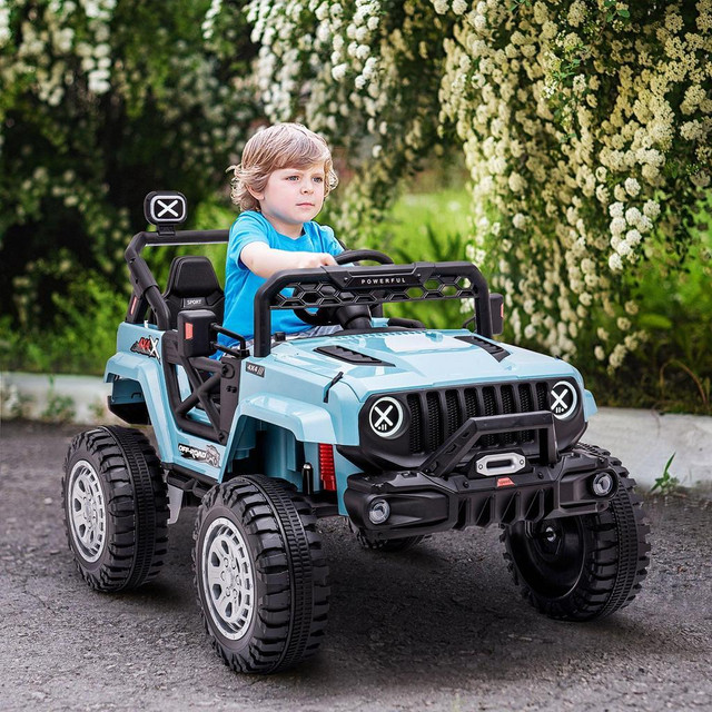 12V KIDS RIDE-ON TRUCK WITH REMOTE CONTROL, BATTERY-OPERATED KIDS CAR WITH LED LIGHTS, ELECTRIC RIDE ON TOY WITH SPRING in Toys & Games - Image 2