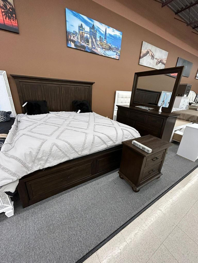 Wooden Bedroom Set On Mont End Sale !! Upto 45% OFF !! Free Cash On Delivery !! dans Lits et matelas  à Ontario - Image 3