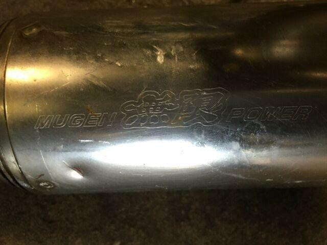JDM HONDA INTEGRA DC2 MUGEN TWIN-LOOP MUFFLER MID-PIPE EXHAUST in Other Parts & Accessories in City of Montréal - Image 2