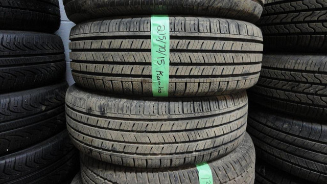 215 70 15 2 Kumho Solus Used A/S Tires With 95% Tread Left in Tires & Rims in Toronto (GTA)