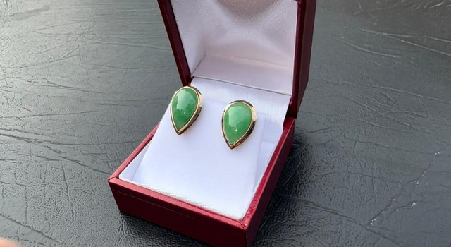 #378 - 14KT Yellow Gold, Green Apple Jade Pushback Earrings in Jewellery & Watches