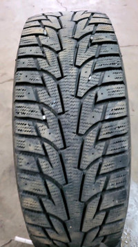 4 pneus dhiver P215/65R16 98T Hankook Winter i*Pike RS 20.0% dusure, mesure 10-9-10-10/32