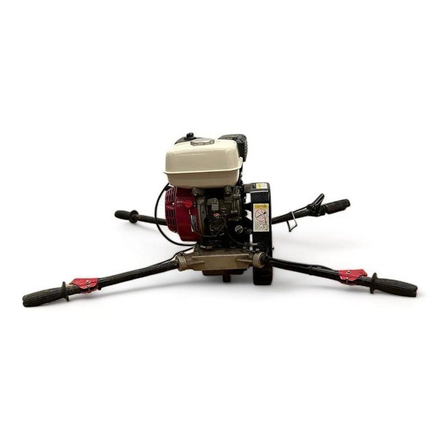 HOC GROUND HOG TWO MAN AUGER HONDA POWERED + FREE SHIPPING + 90 DAY WARRANTY in Power Tools - Image 3