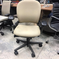 Steelcase Leap V1 Chair in Excellent Condition-Call us now!