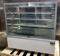 Frost Tech RF4-WRP Pastry Case