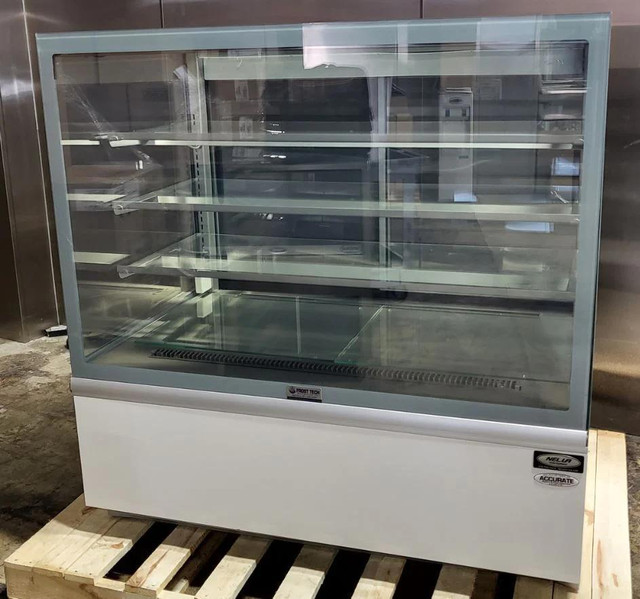 Frost Tech RF4-WRP Pastry Case in Industrial Kitchen Supplies