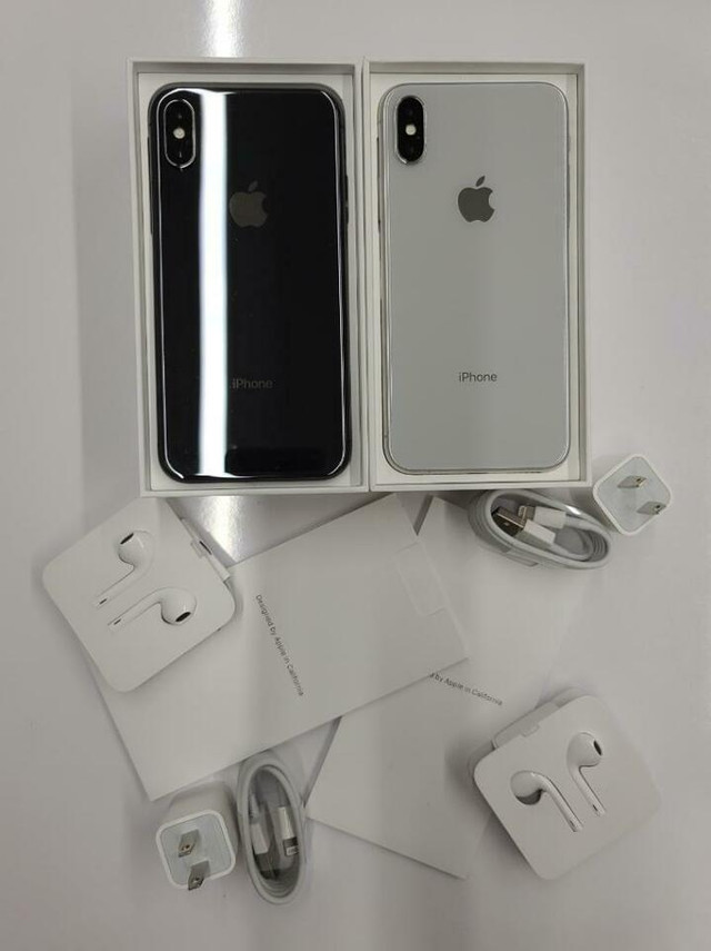 iPhone X 64GB 256GB  ****UNLOCKED**** NEW CONDITION WITH ACCESSORIES IN BOX APPLE WARRANTY INCLUDED CANADIAN MODELS in Cell Phones in Calgary